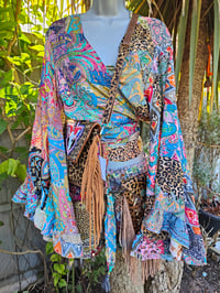 Image 7 of Patchwork Stevie top leopard pop