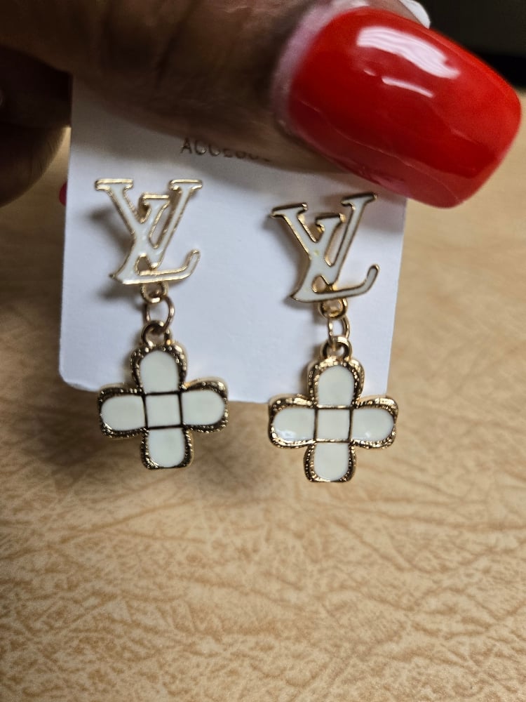 Image of Earrings (White & Gold)