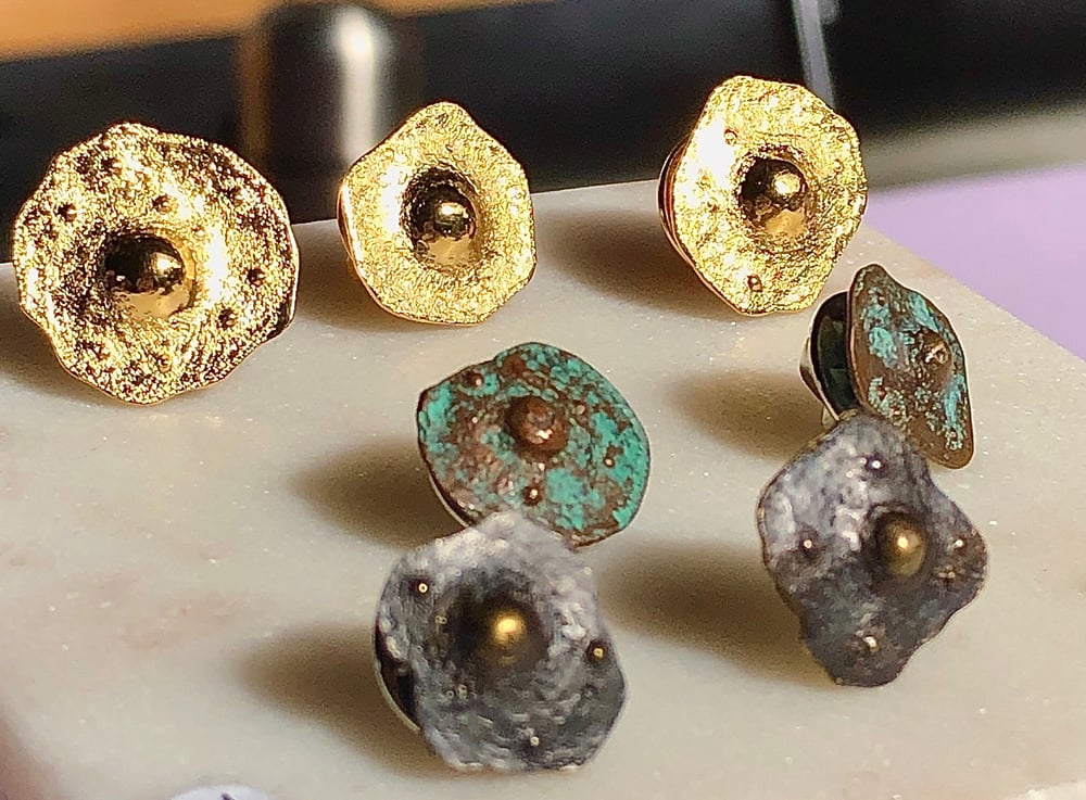 Image of Pin’s téton d’or