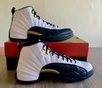 Image 2 of Air Jordan 12 Royalty Taxi size 10.5