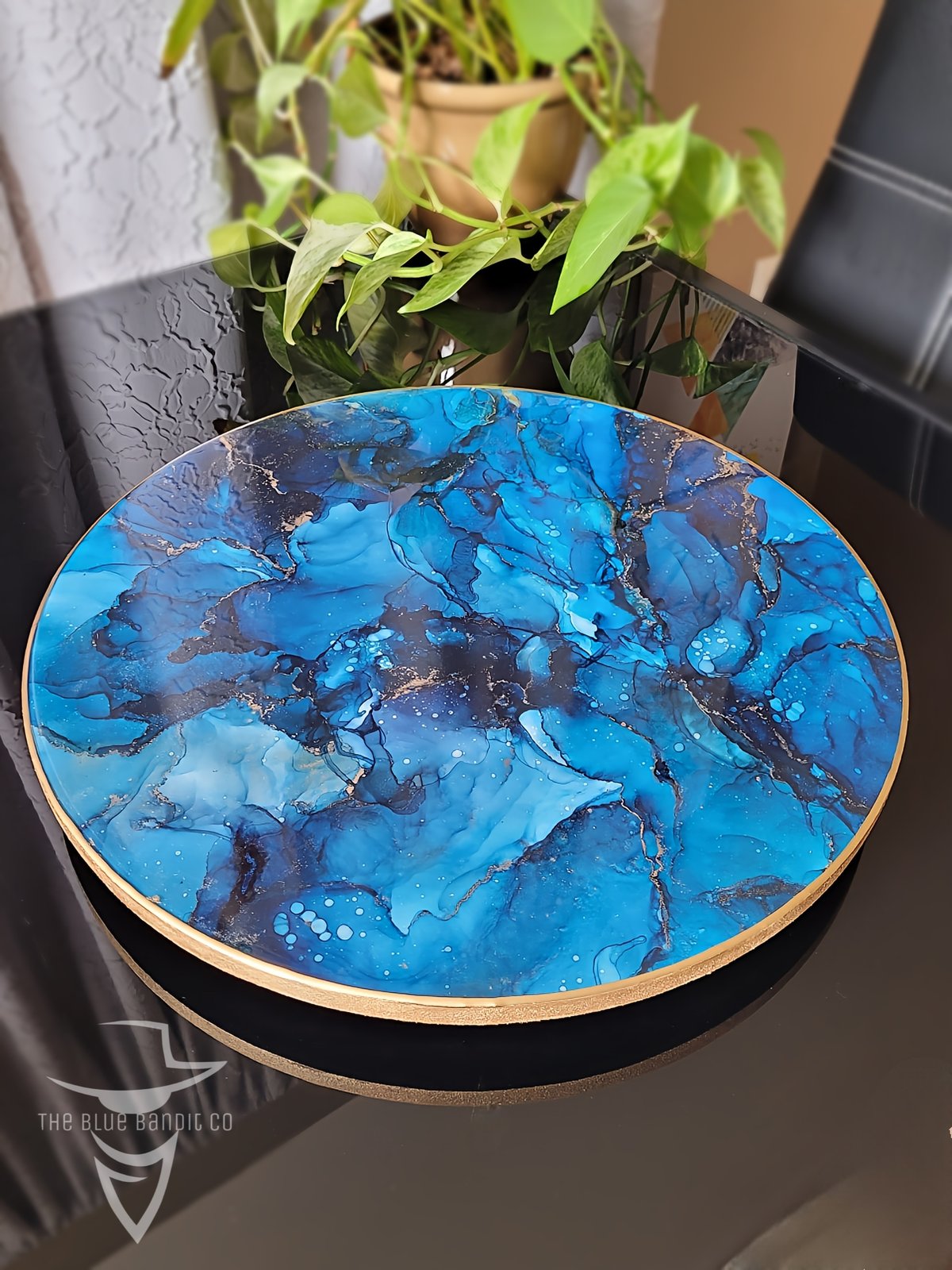 The Art of e Quaintance　Blue Tangletown Fine Art Blue Agate Nancy Knight 19-in H x 14-in