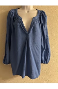 Image 9 of New XXL Crown & Ivy top #783*8