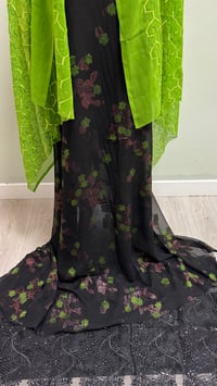 Image 3 of Dirac Farsawi with new gabasar/scarve Nnn