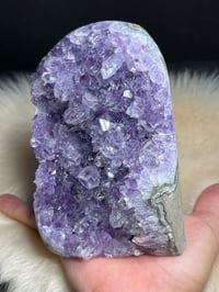 Image 2 of Large Amethyst Base Cut #2183
