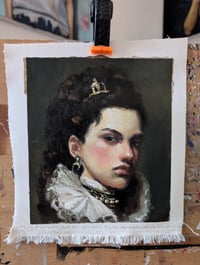 Image 2 of Queen of no Nation