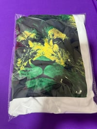 Image 5 of Jamaican Lion T shirt 