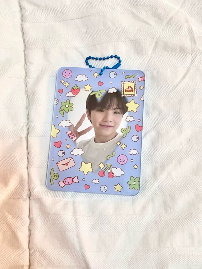 daybreak doodles acrylic pc holder