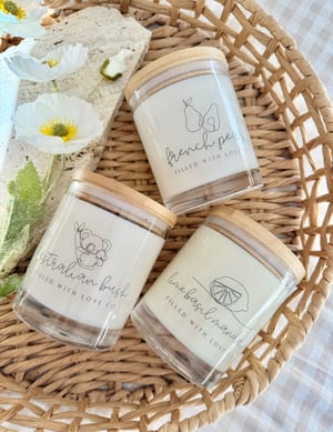 Image of SIGNATURE CANDLE