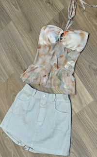 Image 5 of Bandeau print frill top - 4 colours 