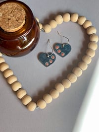 Image 3 of Too Cute 