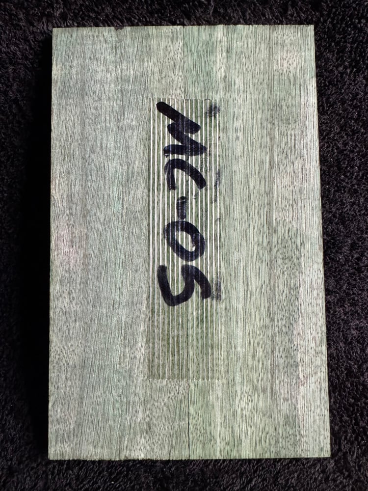 Image of Curly Mango Knife Scales MC-05