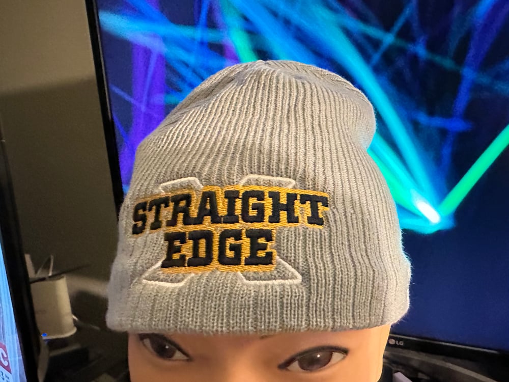 New Era Grey STRAIGHT EDGE Logo Knit Beanie