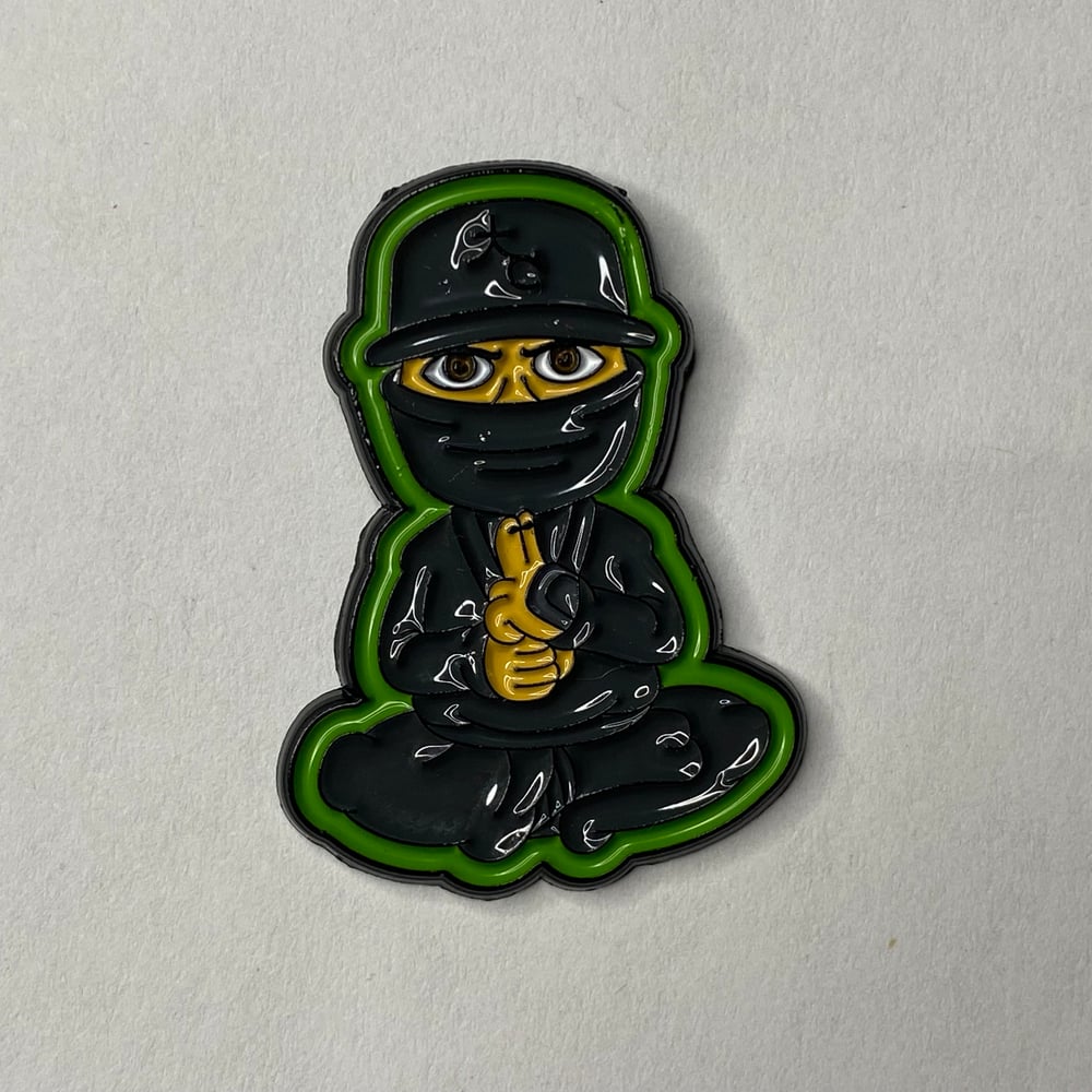 Cap Ninja Pin