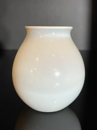 Image 3 of White Vase 4 inch tall