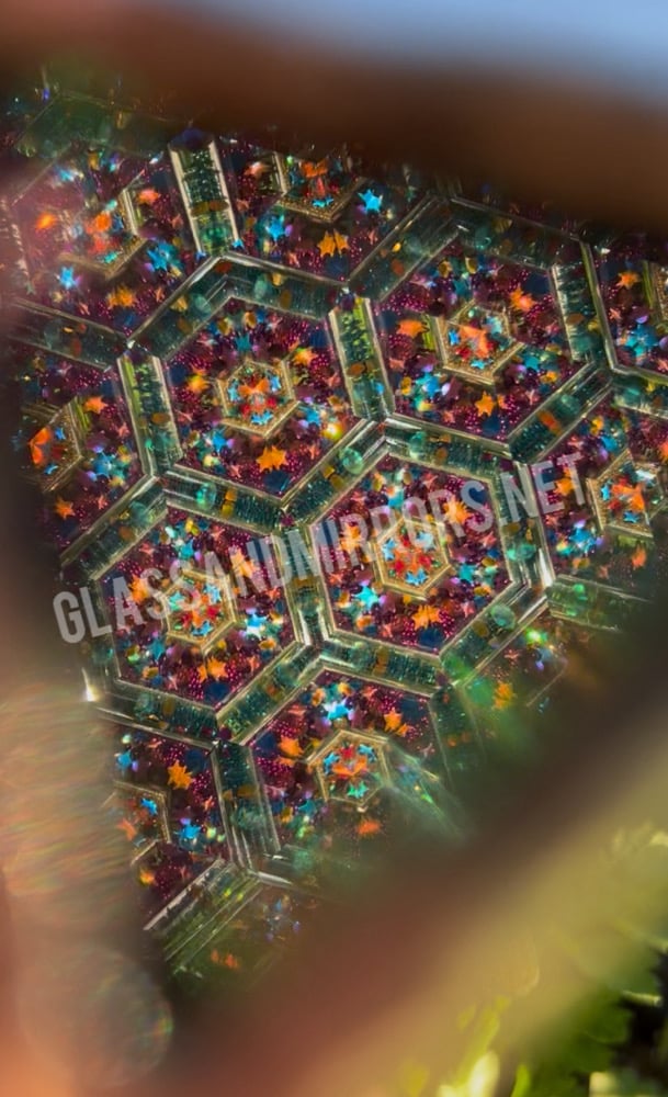 Image of Glitter Bomb AuraScope