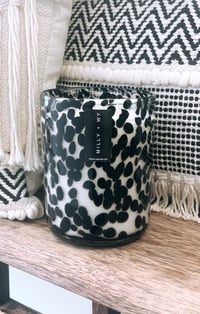 Image 1 of Cheetah Vogue Jumbo Deluxe Soy Candle 950ml