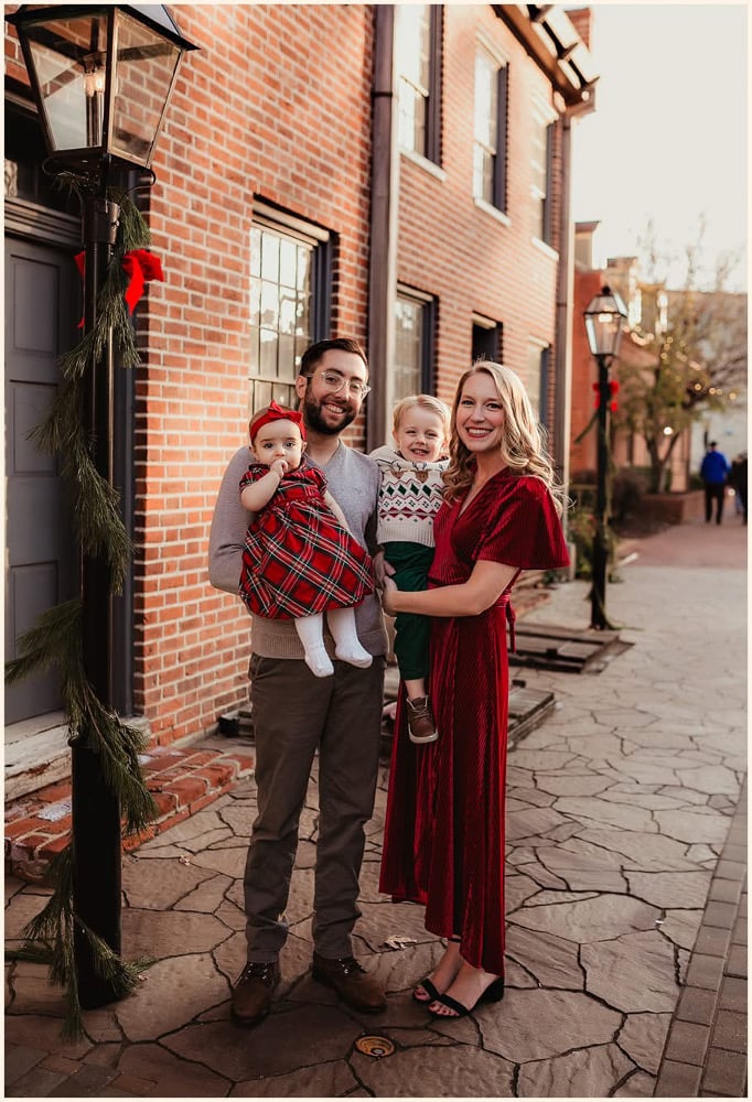 Image of Window Shopping  On Main Street - Sun ,  NOV 16 and Sat Nov   22