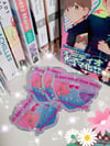 It’s been one of those weeks pass the yaoi!! 8cm glitter vinyl sticker