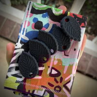 Image 3 of Black Shadow G10 Leaf