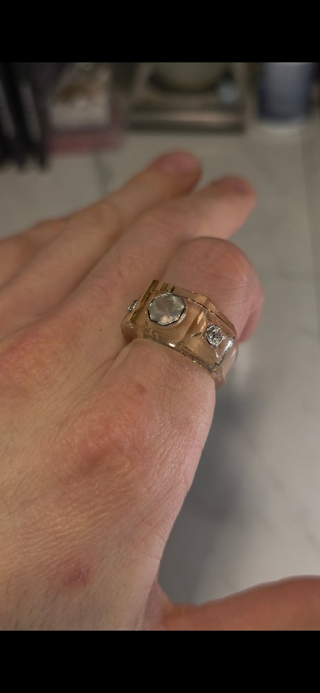 Image of Golden Sunline Signet