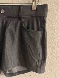 Image 5 of New L/XL (16) Yelete stretch elastic waist shorts/4 pockets #855*8