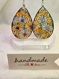 Image 2 of Handcrafted Resin Daisy Earring 