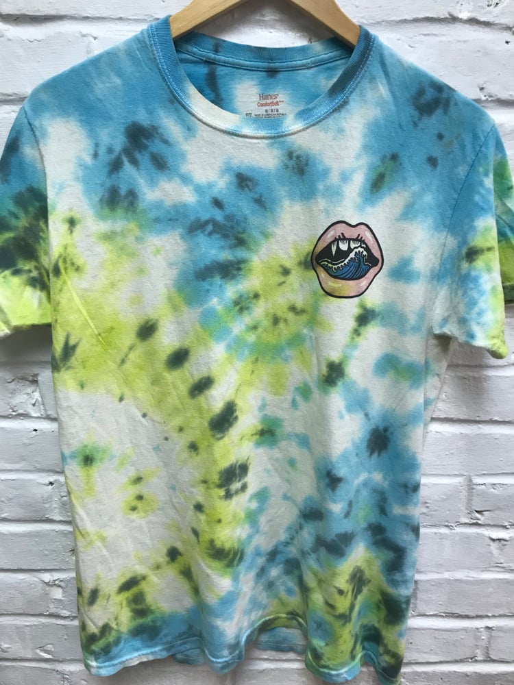 Image of OPEN WIDE TIE DYE (SIZE MEDIUM)