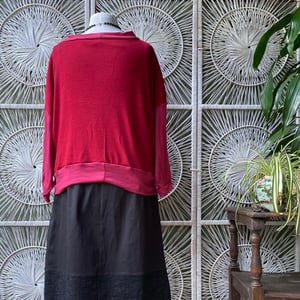 Image of Scarlet loose jumper L-XXL