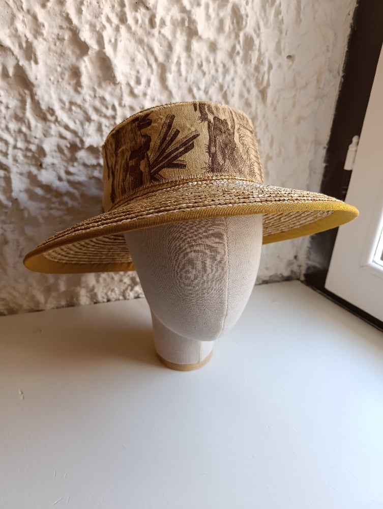 Image of Cappello Pamela tesa e fascia Toile de Jouy