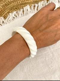 Image 5 of Bracelets manchettes