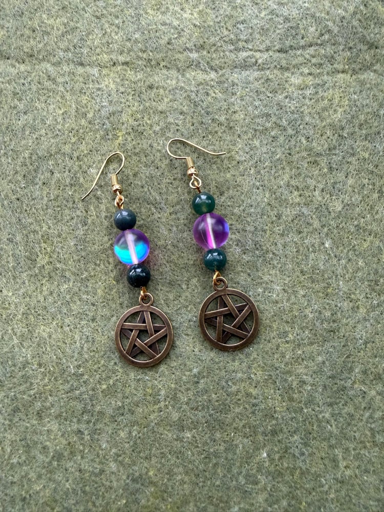 Image of Pink and green pentacle earrings 💚🔮🩷