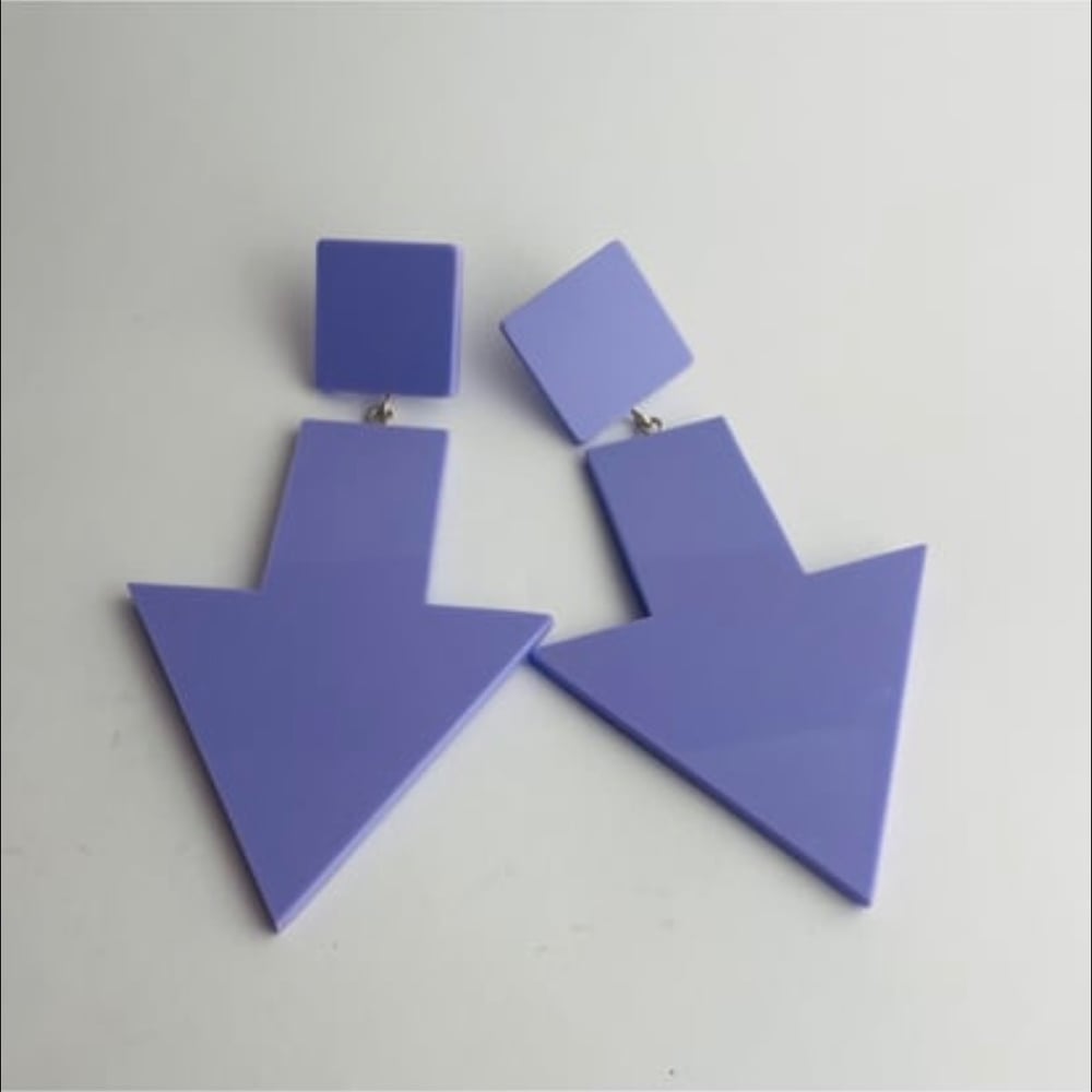 Image of Arrow Earrings