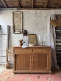 Image 14 of L’ancien meuble de toilette