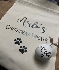 Image 3 of Personalised pet bauble with paw print