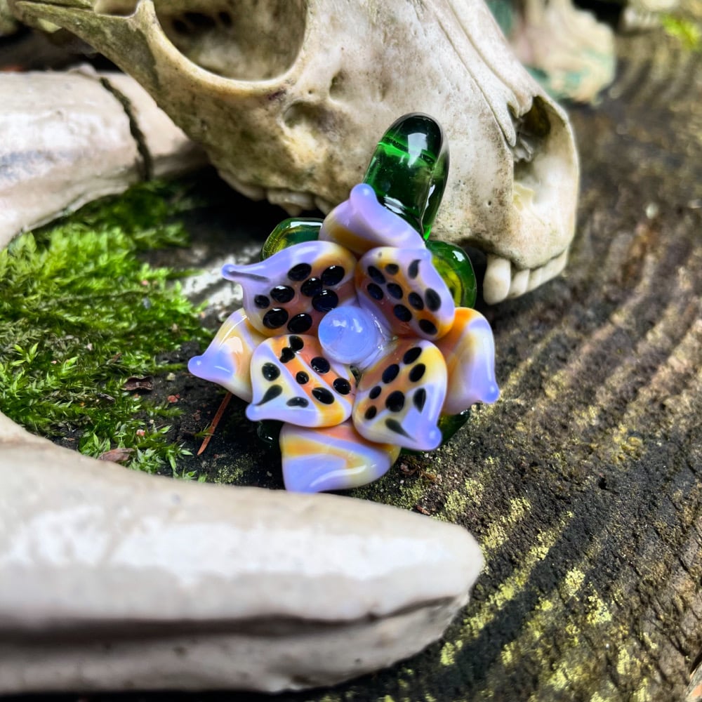 Image of Flower Pendant 9