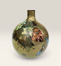 Image 5 of “Primrose” reduction lustre vase