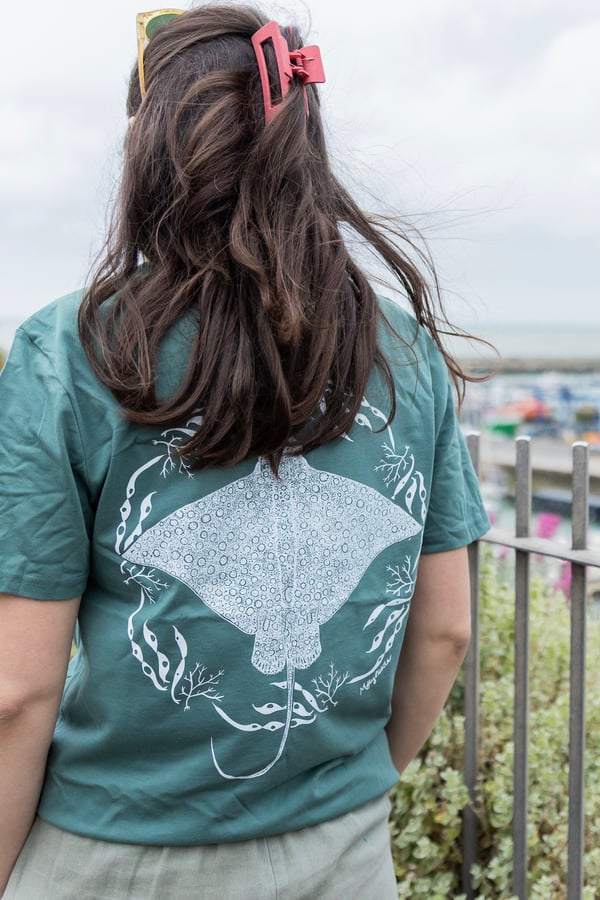 Image of Spotted Ray T-shirt Adults