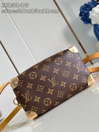Image 9 of LV Top Handle Speedy
