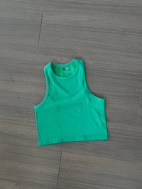 green crop plain tee (sz medium)