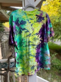 Image 5 of XL Live Fast Eat Trash Raccoon shirt D1