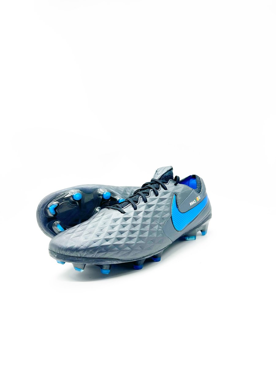 Image of Nike Tiempo 8 LEGEND FG ACC