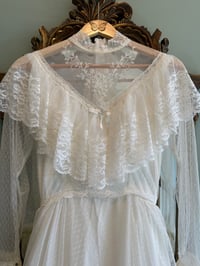 Image 5 of 1970s Immaculate Tiered Lace