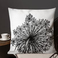 Image 2 of Premium Flower pillow 1
