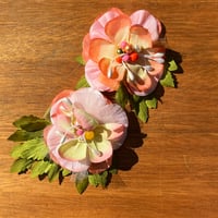 Image 2 of peachy and greens petal pop duo
