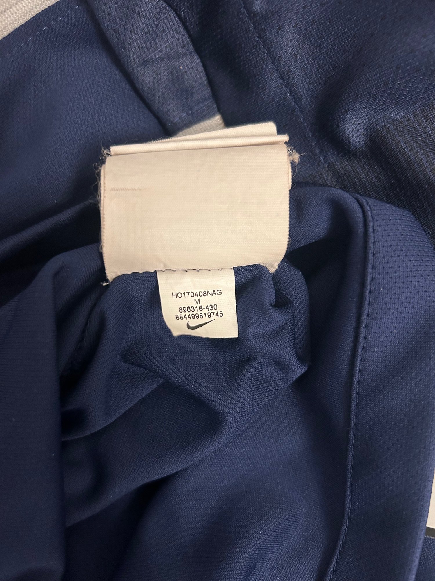 Image of Tottenham Hotspur “DELE 20” 2017/18 Away Shirt + patches (M)