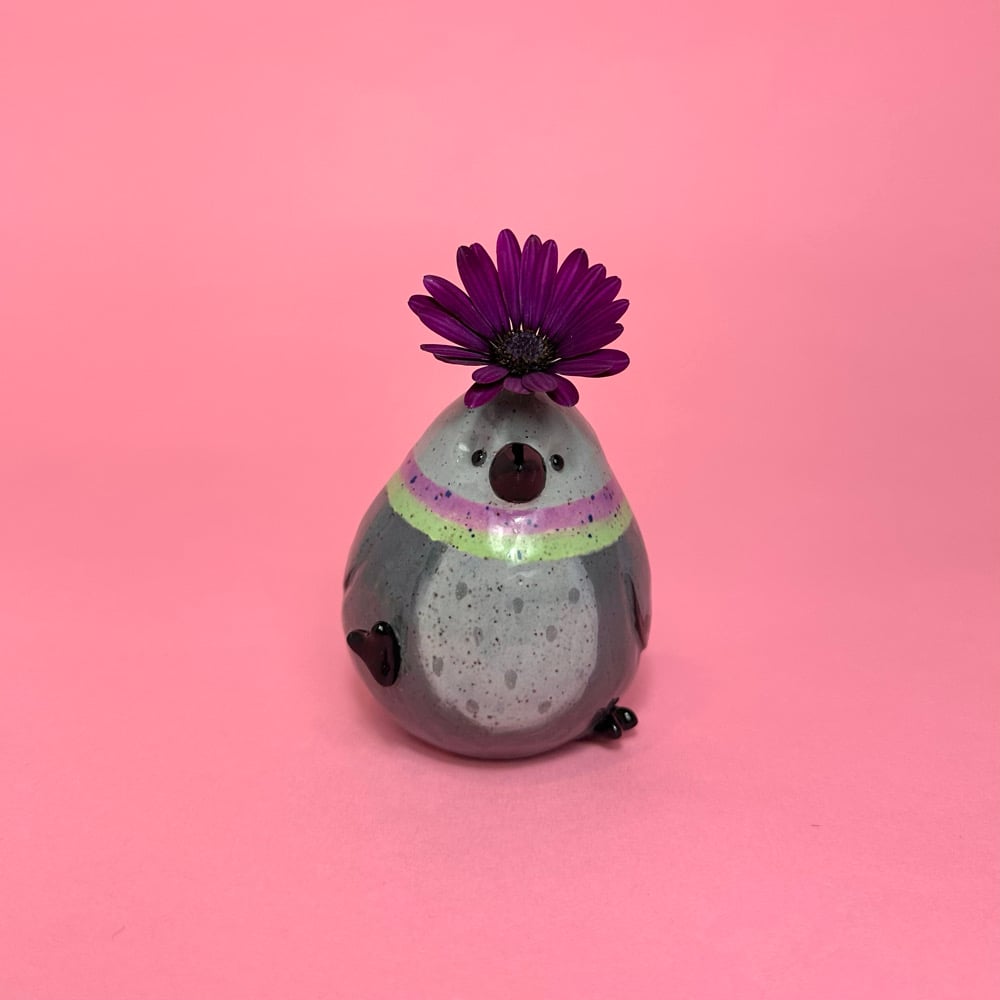 Image of Pigeon Bord Bud Vase