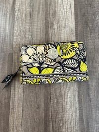  Vera Bradley wallet