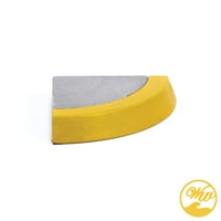 Corner round yellow curb- 1 slab