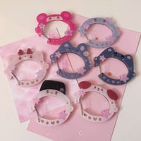 Image 1 of Riize Acrylic Carabiner Clips