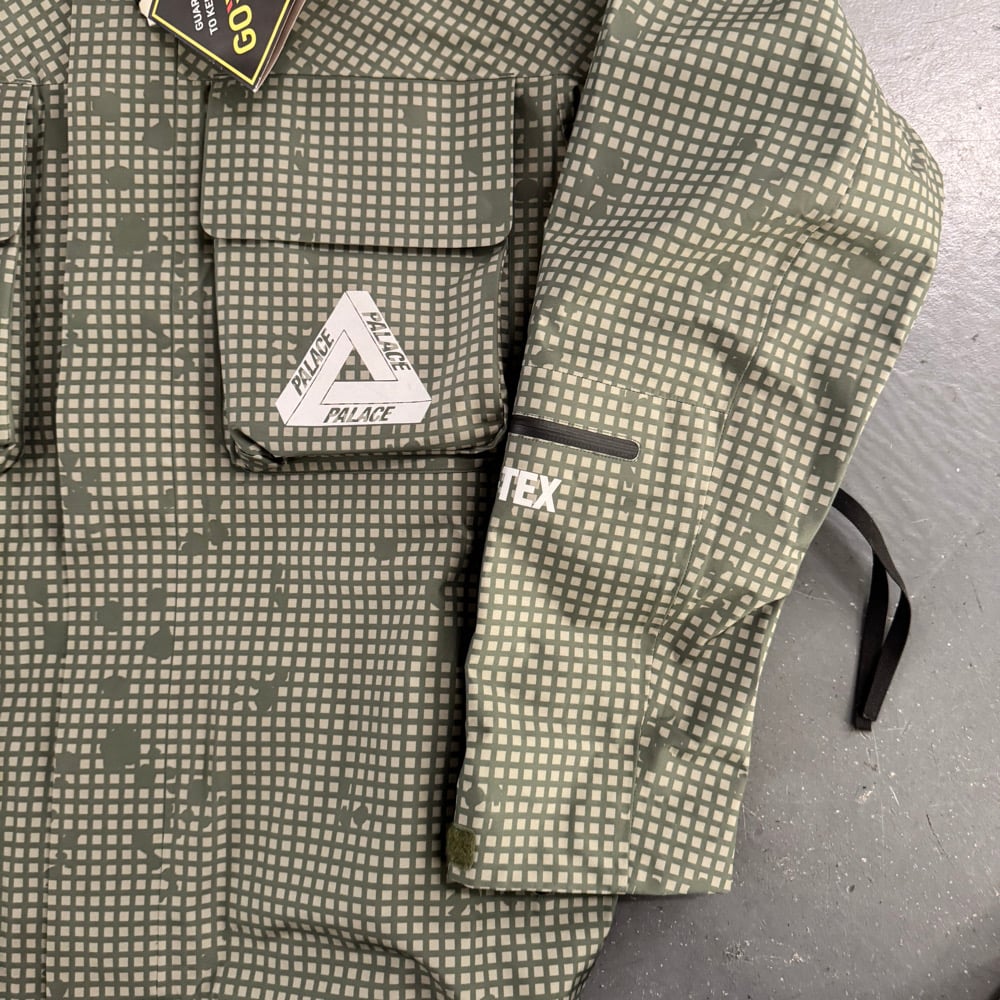 FW 21 Palace Gore-Tex “The Don” Jacket, size medium | Gone Fishing